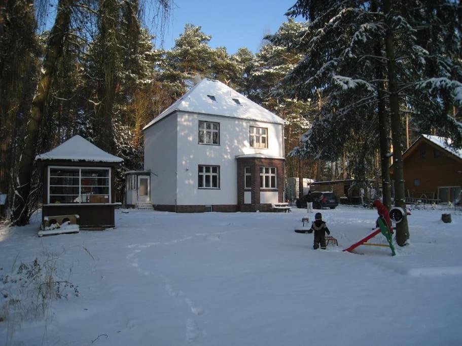 Villa Am See - Naehe Berlin Biesenthal Exteriör bild