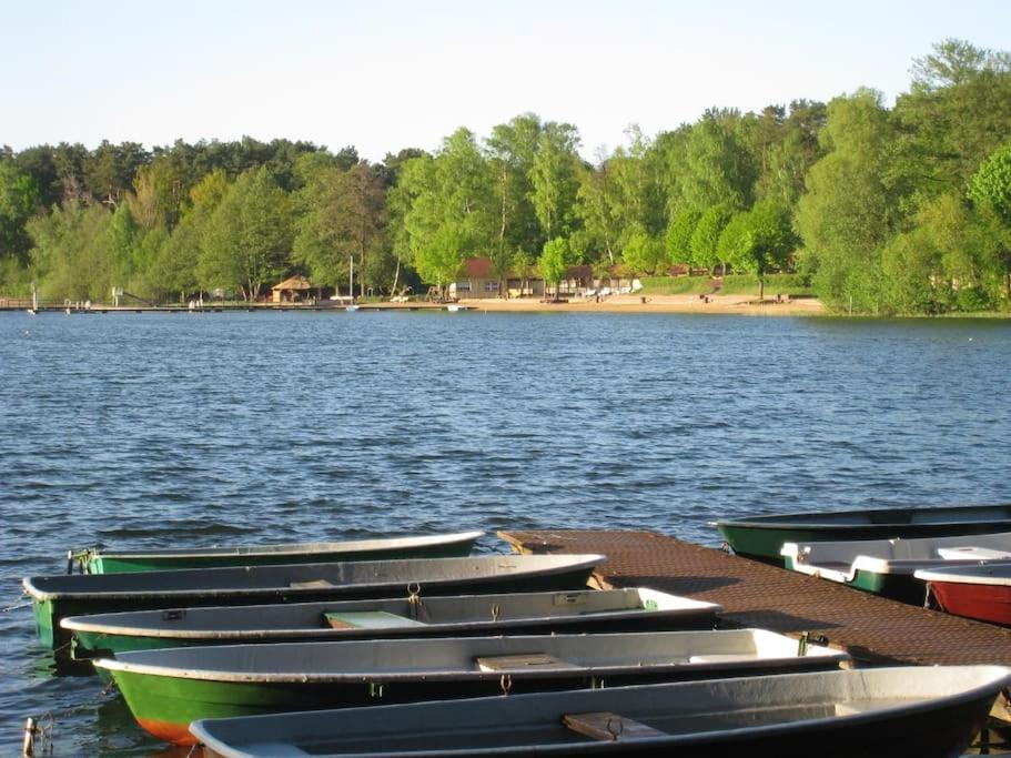 Villa Am See - Naehe Berlin Biesenthal Exteriör bild